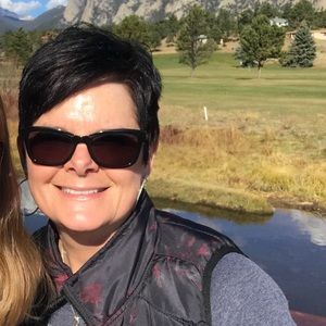 Meet your Posher, Wendy